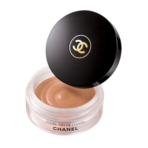 chanel bronzing makeup base review.